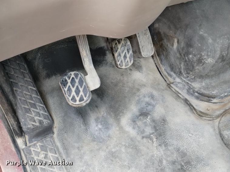 image for item DN6454 2007 Sterling L9500  ready mix truck