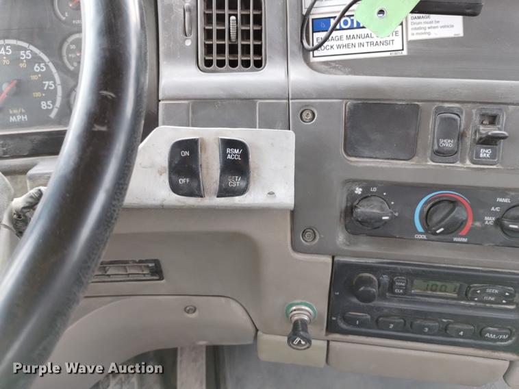 image for item DN6454 2007 Sterling L9500  ready mix truck