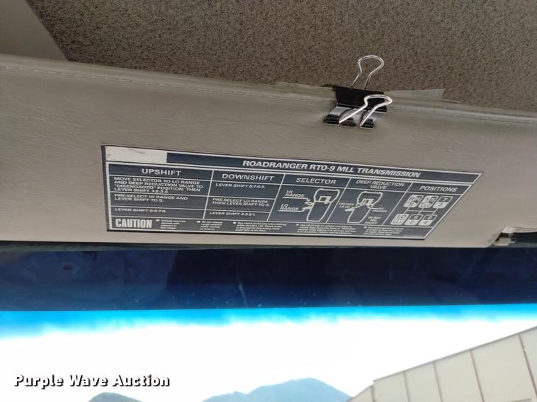 image for item DN6454 2007 Sterling L9500  ready mix truck