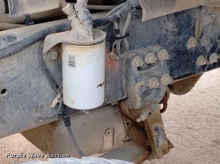 image for item DN6454 2007 Sterling L9500  ready mix truck