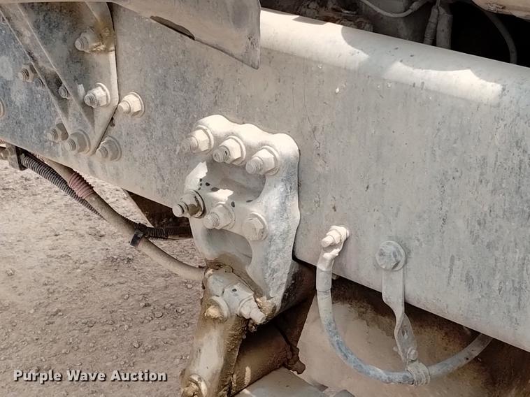 image for item DN6454 2007 Sterling L9500  ready mix truck