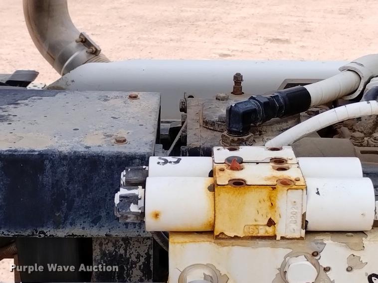 image for item DN6454 2007 Sterling L9500  ready mix truck