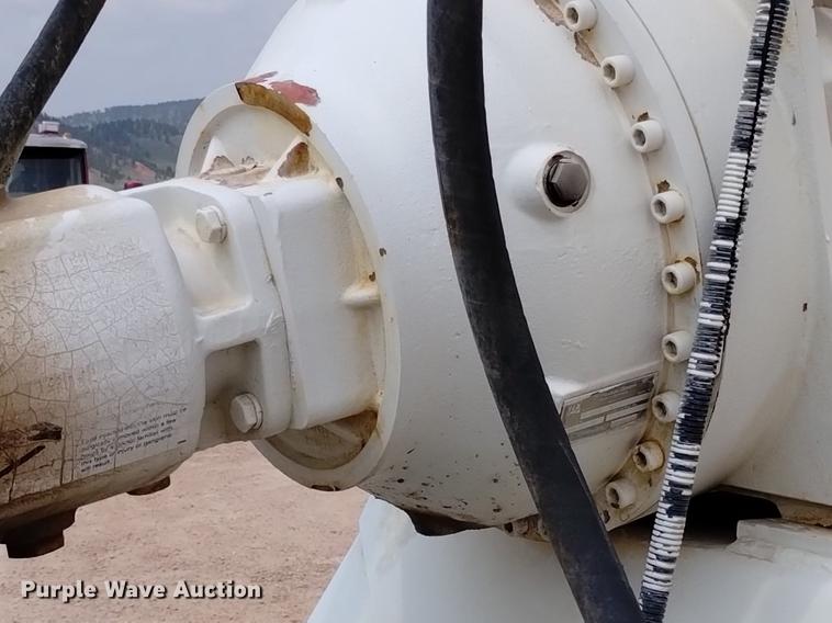 image for item DN6454 2007 Sterling L9500  ready mix truck