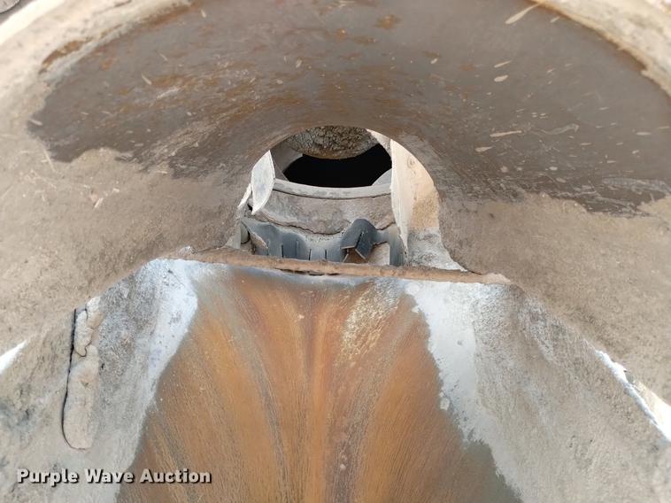 image for item DN6454 2007 Sterling L9500  ready mix truck