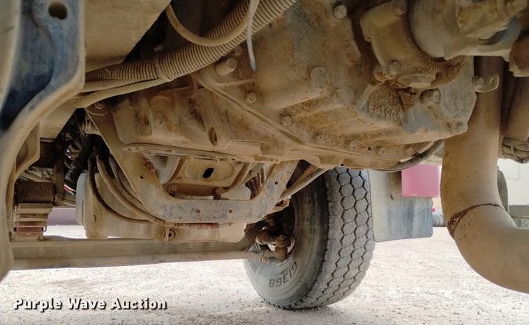 image for item DN6454 2007 Sterling L9500  ready mix truck