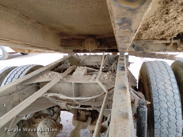 image for item DN6455 2000 Kenworth T800  dump truck