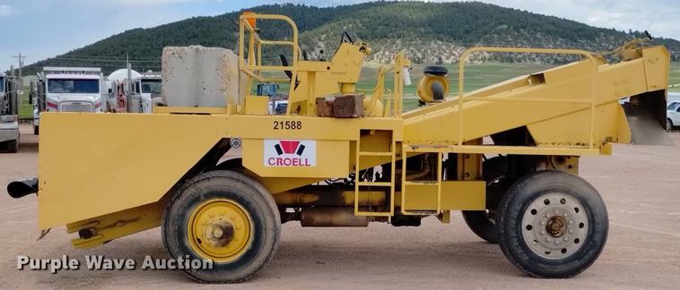 image for item DN6456 Rosco  chip spreader