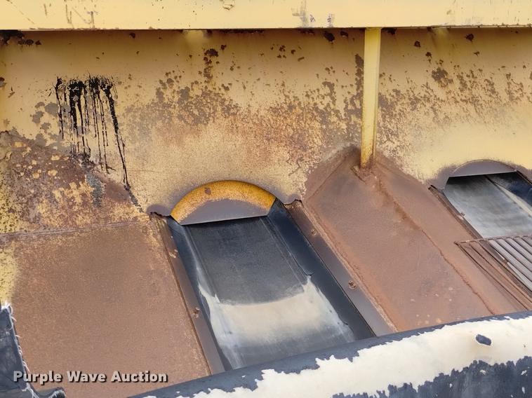 image for item DN6456 Rosco  chip spreader