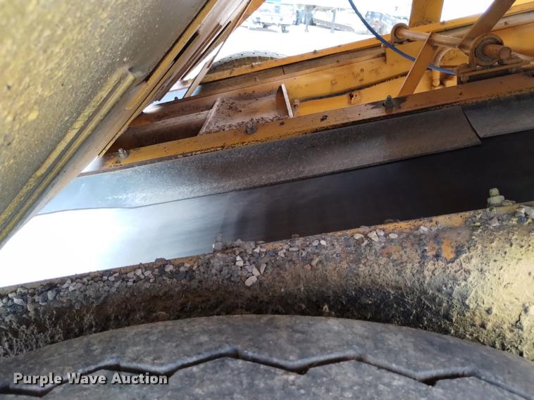 image for item DN6456 Rosco  chip spreader