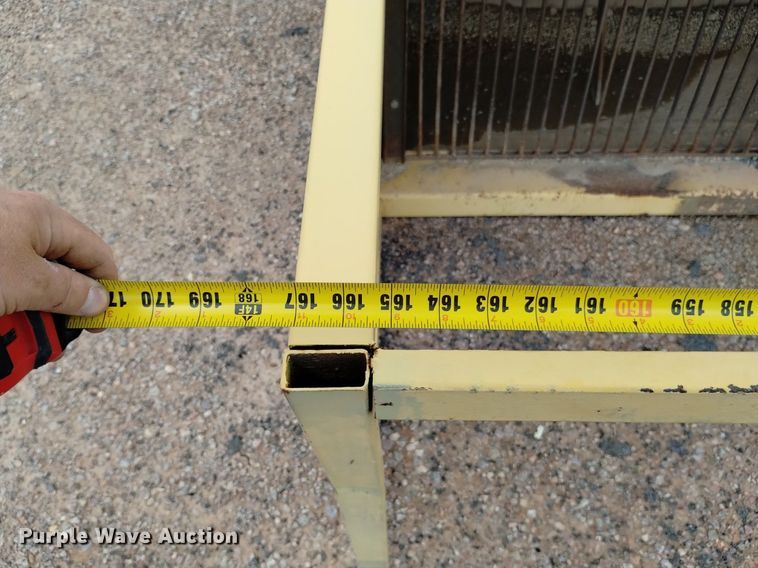 image for item DN6456 Rosco  chip spreader