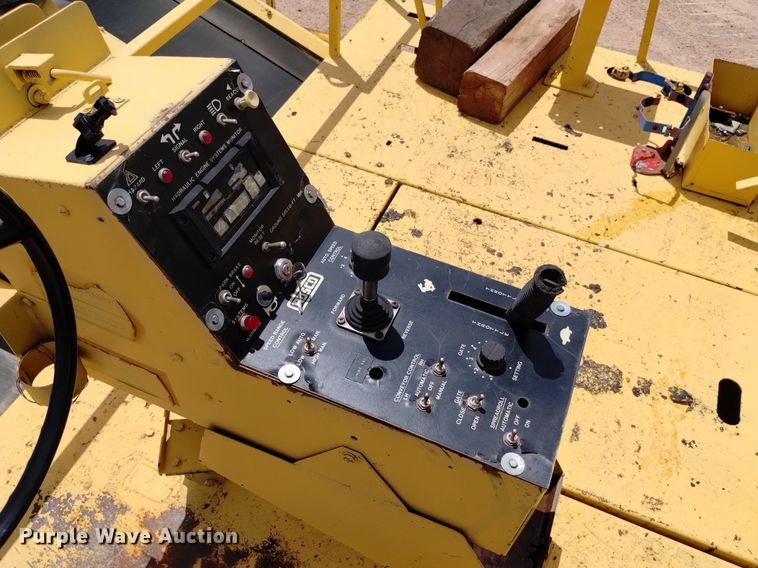 image for item DN6456 Rosco  chip spreader