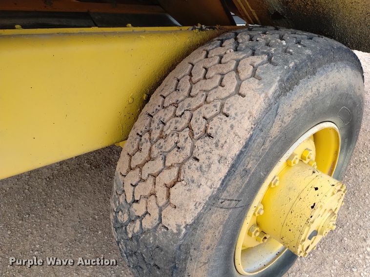 image for item DN6456 Rosco  chip spreader