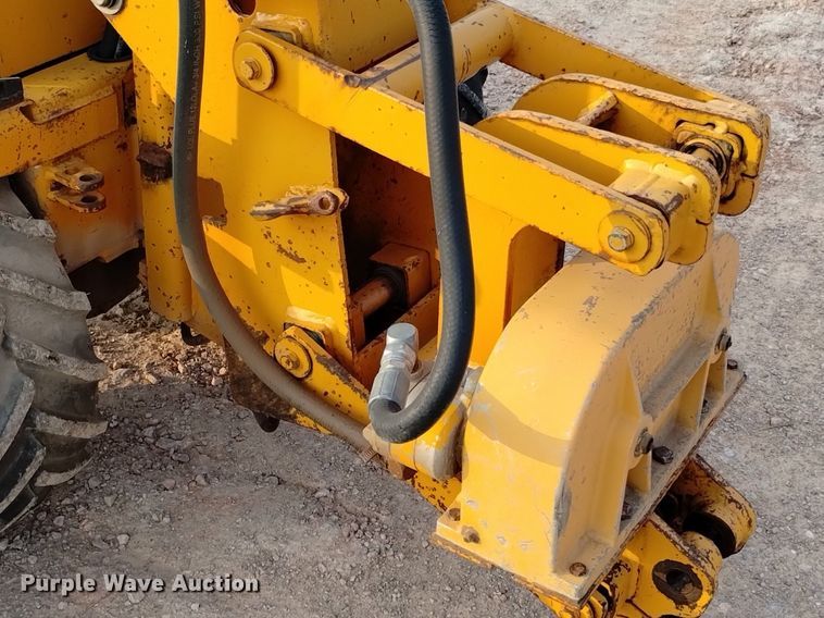 image for item DN6458 1981 Case Maxi Sneaker  trencher