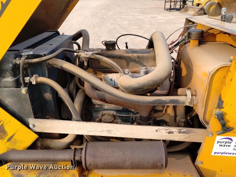 image for item DN6458 1981 Case Maxi Sneaker  trencher