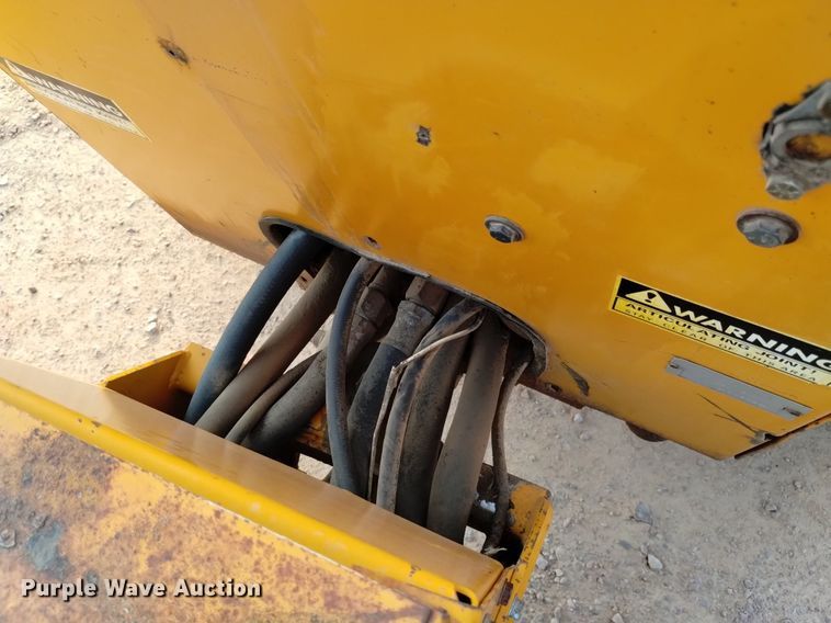 image for item DN6458 1981 Case Maxi Sneaker  trencher