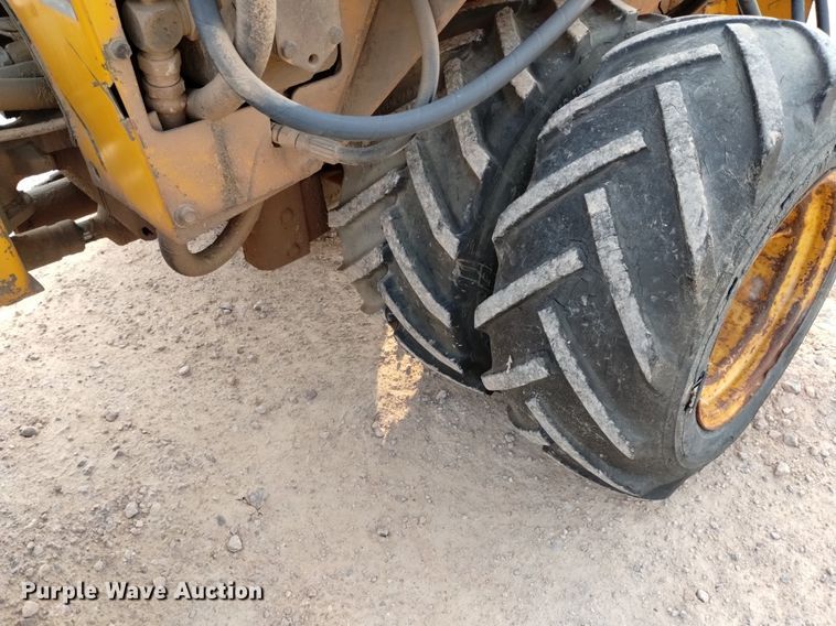 image for item DN6458 1981 Case Maxi Sneaker  trencher