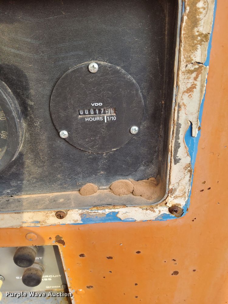 image for item DN6459 1982 Ingersoll Rand  air compressor