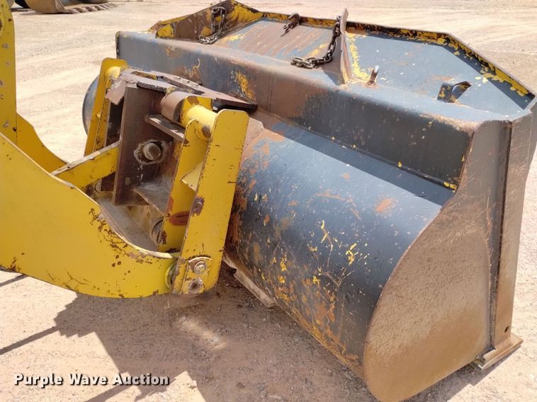 image for item DN6463 1998 Komatsu WA250-3L  wheel loader