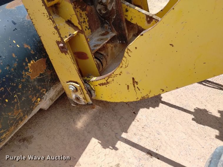 image for item DN6463 1998 Komatsu WA250-3L  wheel loader