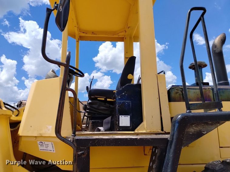 image for item DN6463 1998 Komatsu WA250-3L  wheel loader