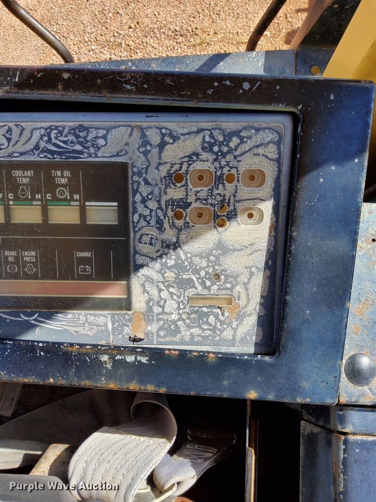 image for item DN6463 1998 Komatsu WA250-3L  wheel loader