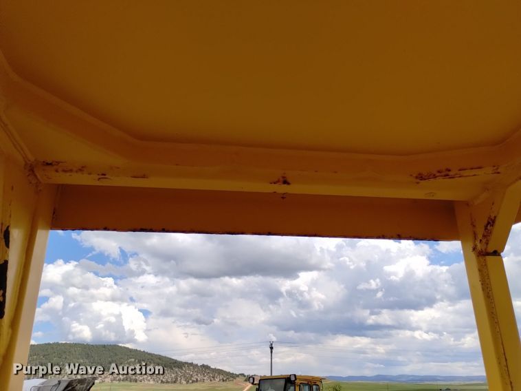 image for item DN6463 1998 Komatsu WA250-3L  wheel loader