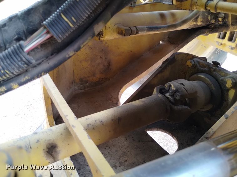 image for item DN6463 1998 Komatsu WA250-3L  wheel loader