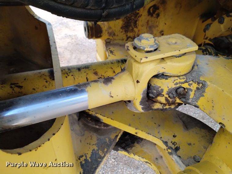 image for item DN6463 1998 Komatsu WA250-3L  wheel loader