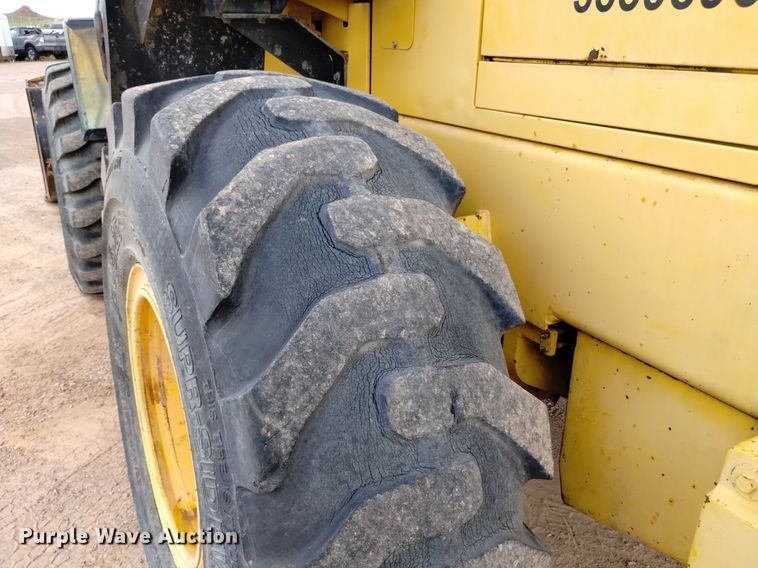 image for item DN6463 1998 Komatsu WA250-3L  wheel loader