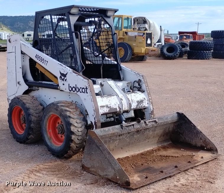 image for item DN6464 1994 Bobcat 853  skid steer loader