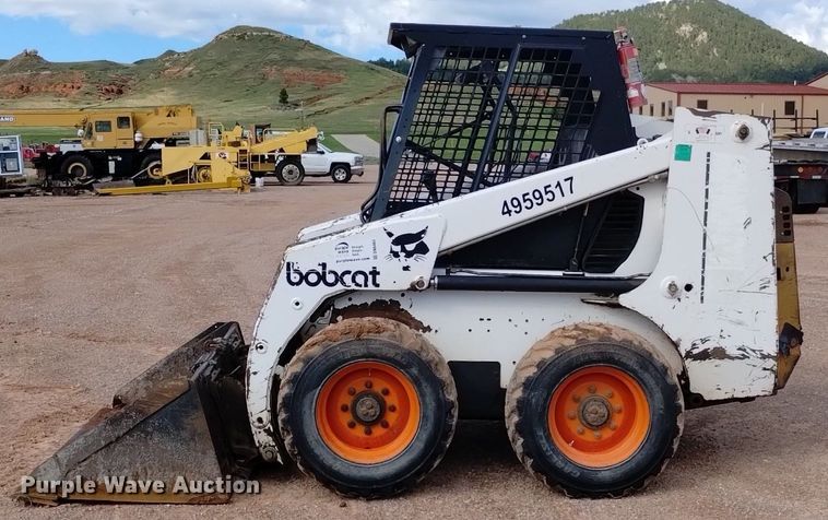 image for item DN6464 1994 Bobcat 853  skid steer loader