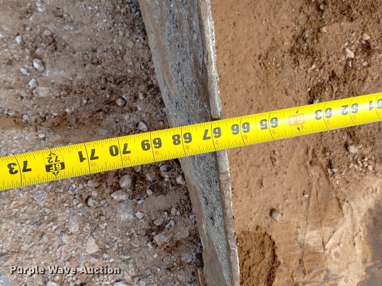 image for item DN6464 1994 Bobcat 853  skid steer loader