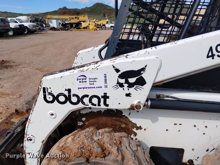 image for item DN6464 1994 Bobcat 853  skid steer loader