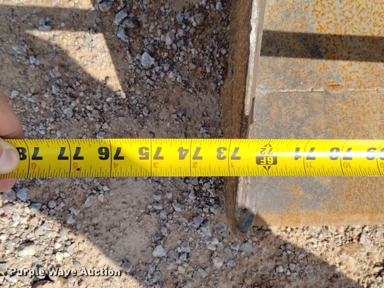 image for item DN6465 1994 Bobcat 853  skid steer loader