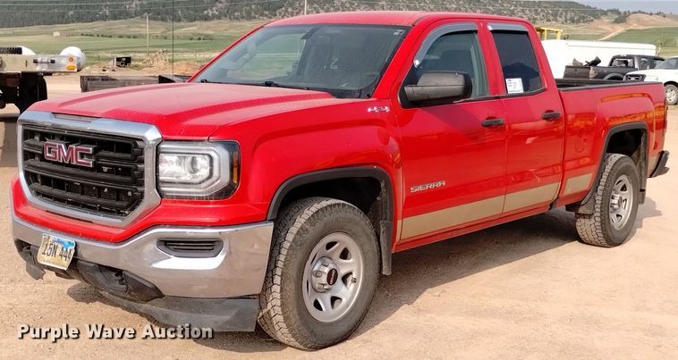 image for item DN6466 2016 GMC Sierra 1500  Double Cab pickup truck