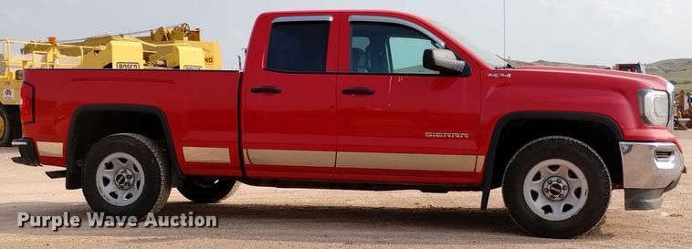 image for item DN6466 2016 GMC Sierra 1500  Double Cab pickup truck