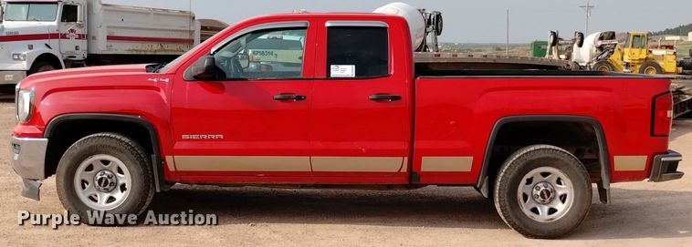 image for item DN6466 2016 GMC Sierra 1500  Double Cab pickup truck