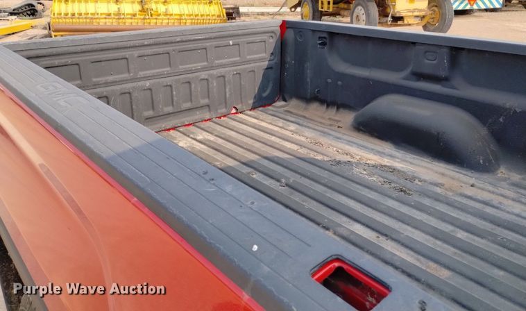 image for item DN6466 2016 GMC Sierra 1500  Double Cab pickup truck