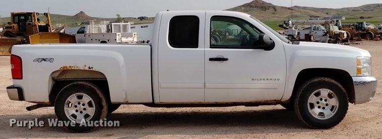 image for item DN6467 2012 Chevrolet Silverado 1500  Ext. Cab pickup truck