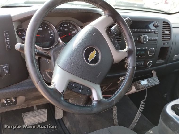 image for item DN6467 2012 Chevrolet Silverado 1500  Ext. Cab pickup truck