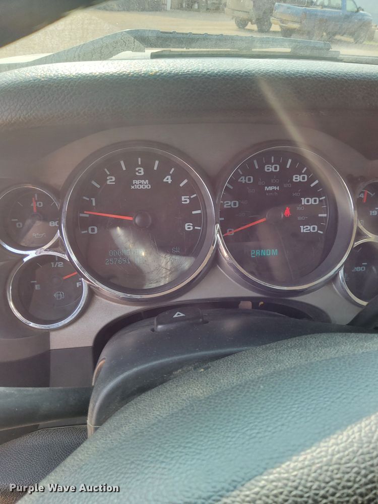 image for item DN6467 2012 Chevrolet Silverado 1500  Ext. Cab pickup truck