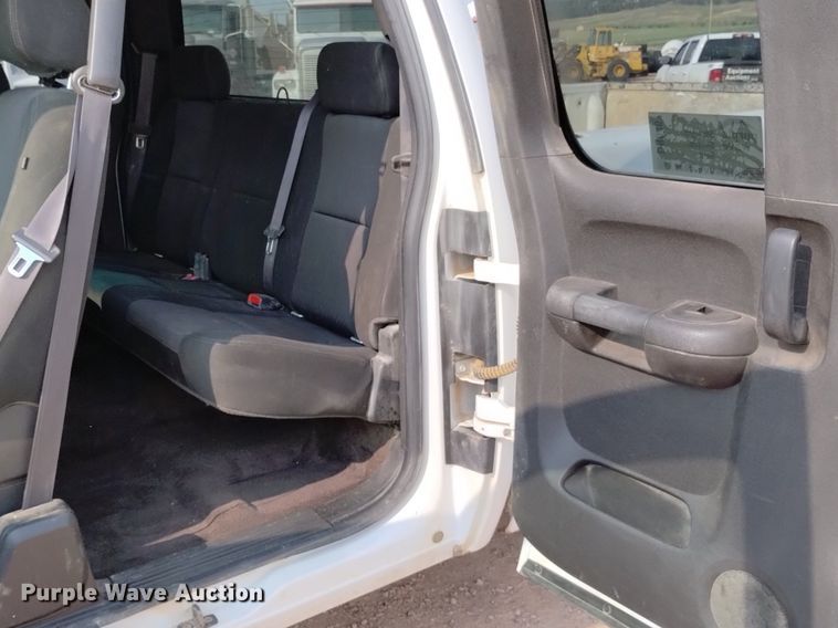 image for item DN6467 2012 Chevrolet Silverado 1500  Ext. Cab pickup truck