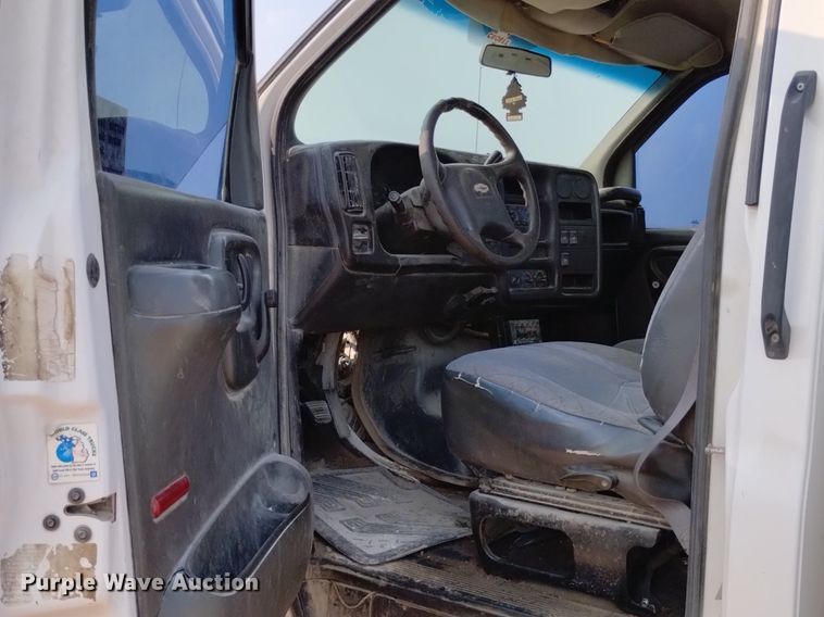 image for item DN6468 2006 Chevrolet C4500  utility / service truck