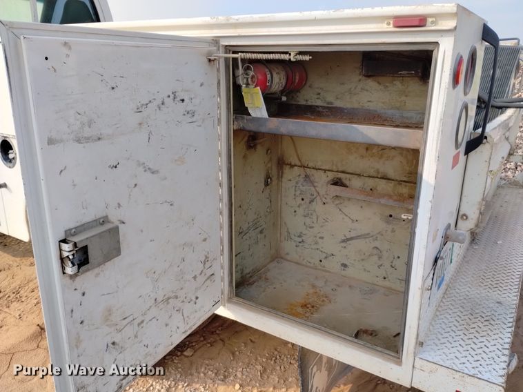 image for item DN6468 2006 Chevrolet C4500  utility / service truck