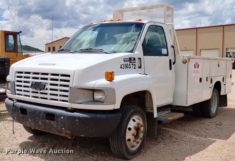 image for item DN6469 2005 Chevrolet C4500  utility / service truck