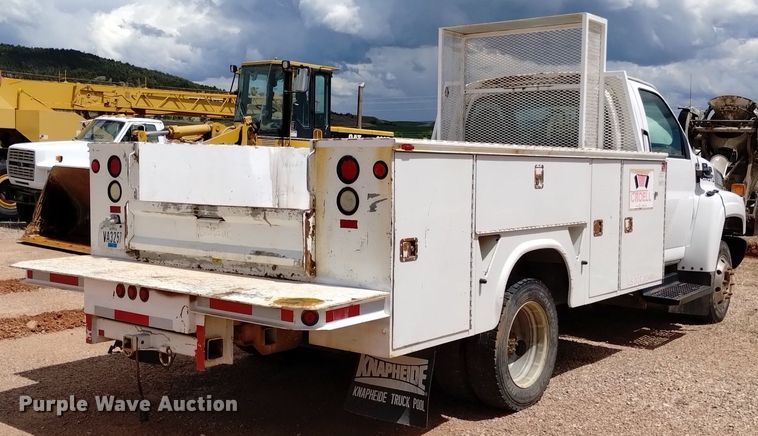 image for item DN6469 2005 Chevrolet C4500  utility / service truck