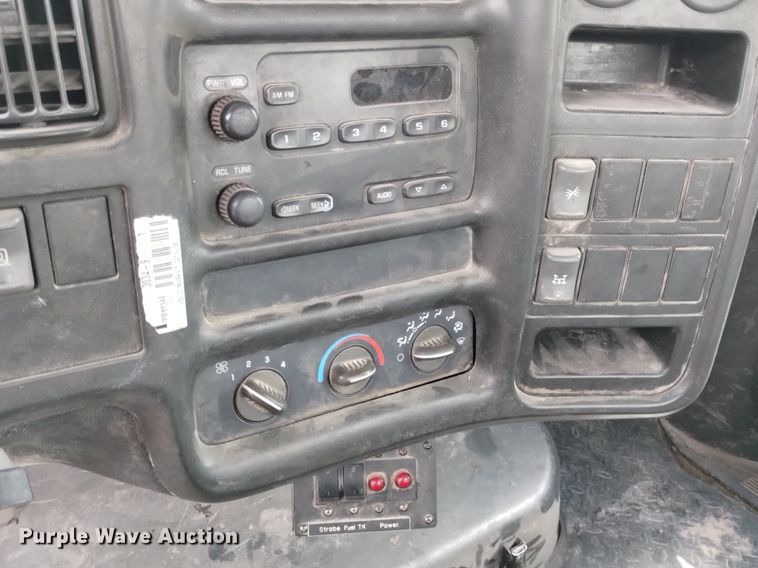 image for item DN6469 2005 Chevrolet C4500  utility / service truck