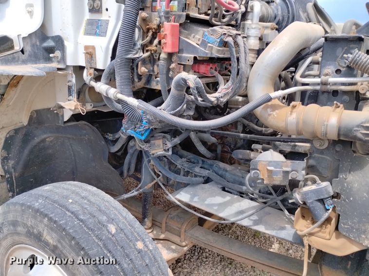 image for item DN6469 2005 Chevrolet C4500  utility / service truck