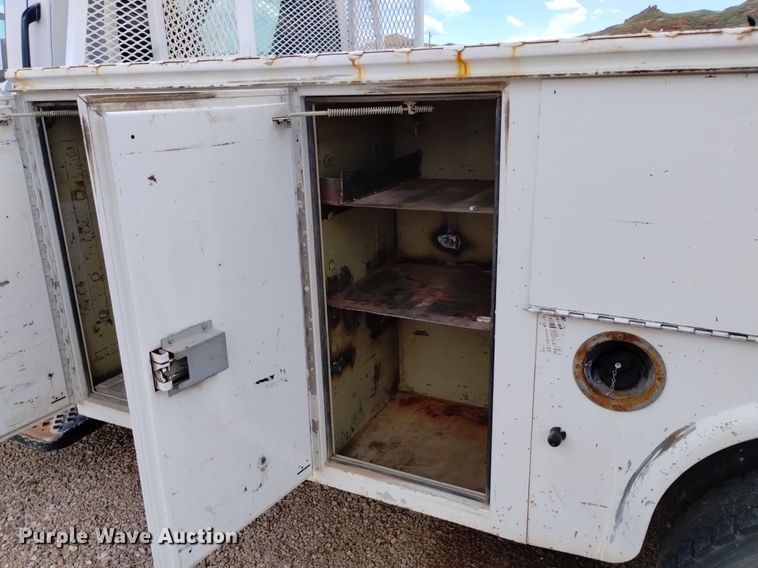 image for item DN6469 2005 Chevrolet C4500  utility / service truck