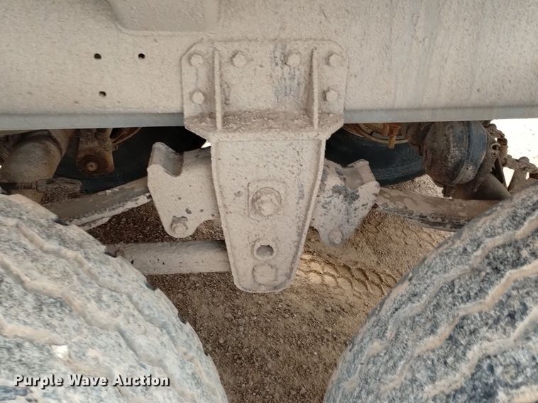 image for item DN6470 1993 Beall BD-N3428-93  bottom dump trailer